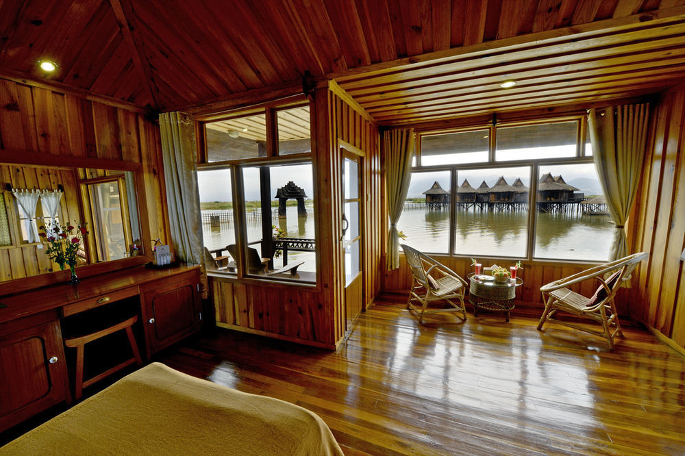 Shwe Inn Tha Floating Resort Inle Lake Exteriér fotografie